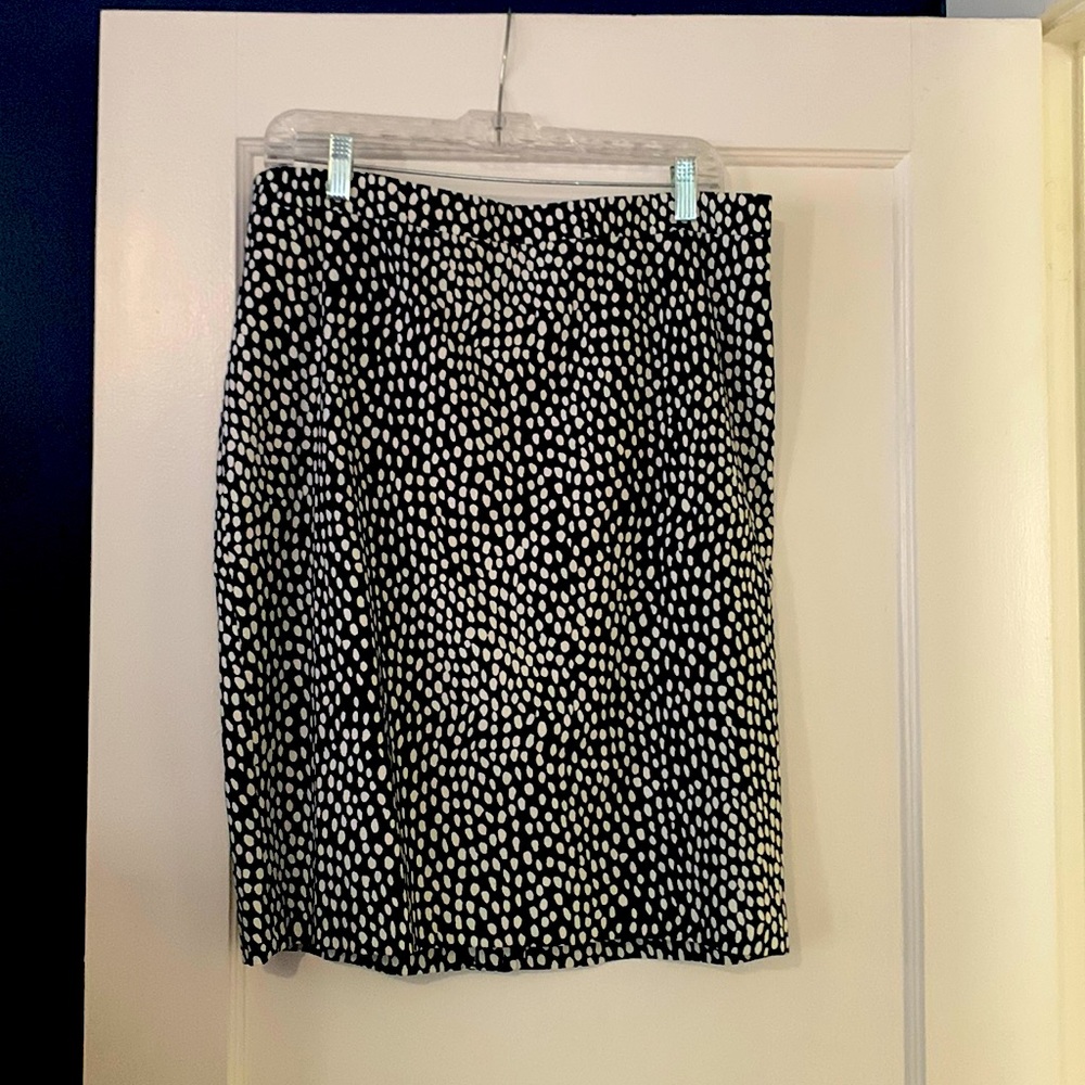 Polka dot pencil skirt